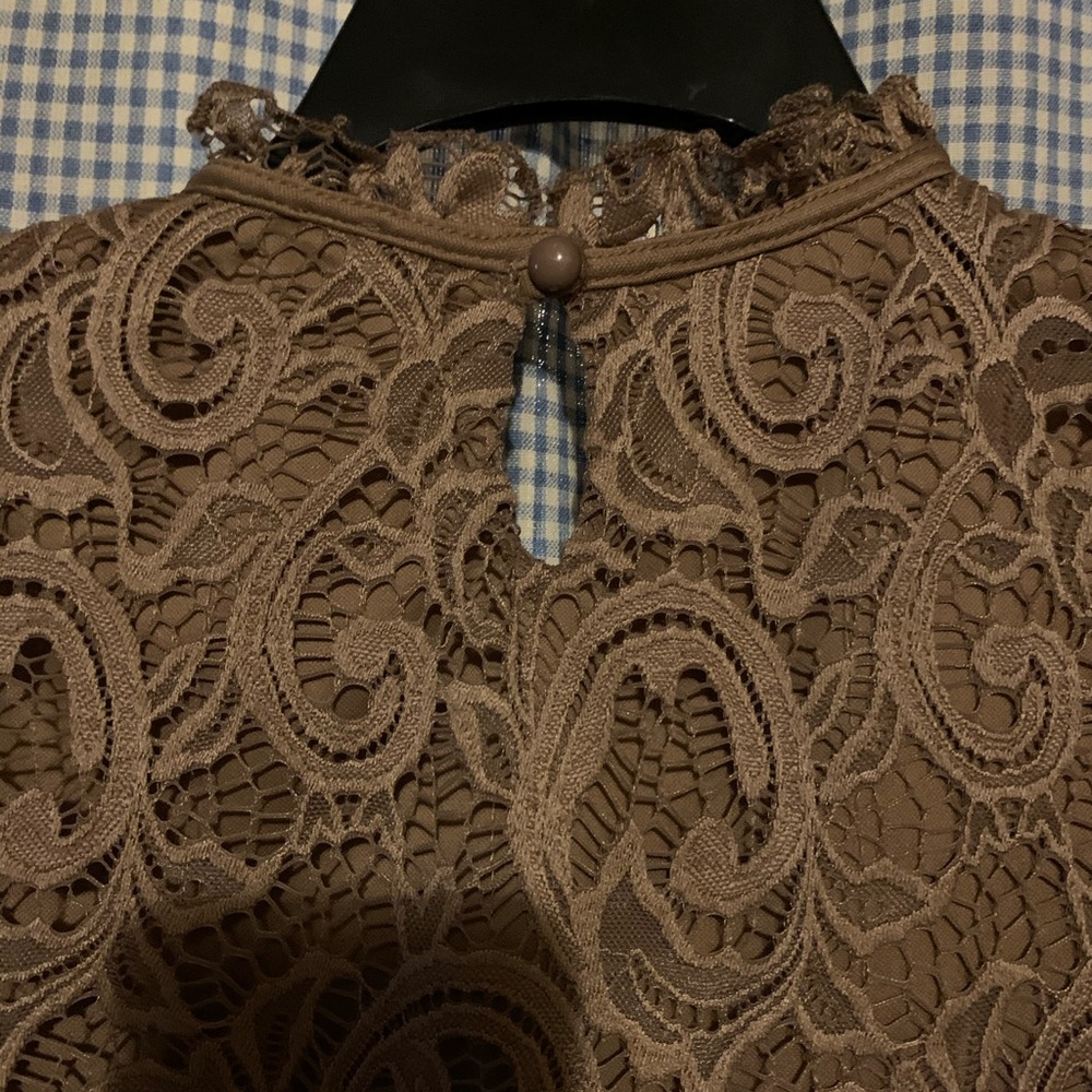 PerSeption Brown Lace Top Small NWT - Picture 11 of 12